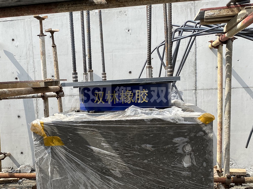 建筑抗震支座LNR800